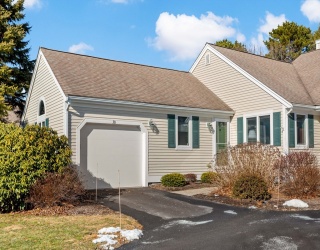 30 Bonwood Dr, Mashpee, Massachusetts, 2 Bedrooms Bedrooms, 4 Rooms Rooms,2 BathroomsBathrooms,Residential,For Sale,Bonwood Dr,73327570