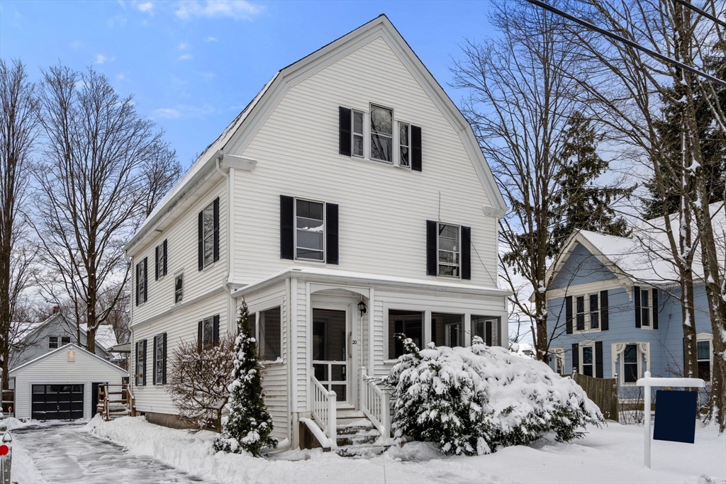 20 Alexander Street, Framingham, Massachusetts, 4 Bedrooms Bedrooms, 8 Rooms Rooms,1.5 BathroomsBathrooms,Residential,For Sale,Alexander Street,73327984