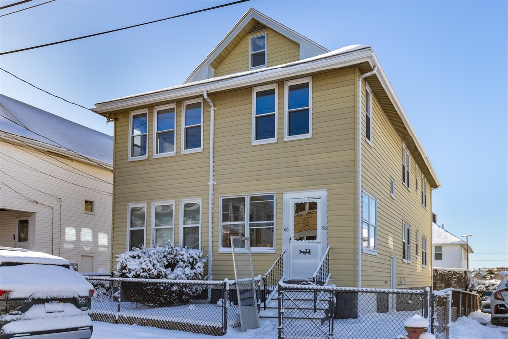 66 Putnam Rd, Somerville, Massachusetts, 5 Bedrooms Bedrooms, 11 Rooms Rooms,2 BathroomsBathrooms,Residential Income,For Sale,Putnam Rd,73328098