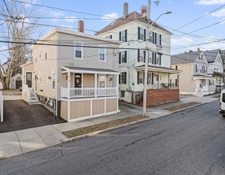 480 Coggeshall St, New Bedford, Massachusetts, 5 Bedrooms Bedrooms, 12 Rooms Rooms,2 BathroomsBathrooms,Residential Income,For Sale,Coggeshall St,73328281