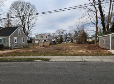 15 Mechanic, Mattapoisett, Massachusetts, ,Land,For Sale,Mechanic,73188382