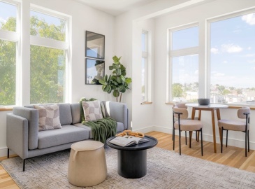 28 South Street, Somerville, Massachusetts, 2 Bedrooms Bedrooms, 4 Rooms Rooms,2 BathroomsBathrooms,Residential,For Sale,South Street,73288865