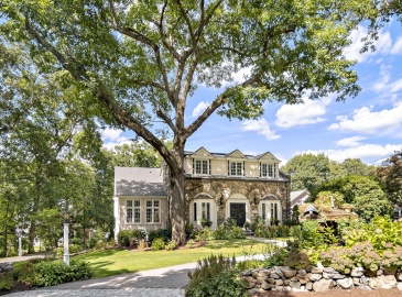 50 Byron Road, Weston, Massachusetts, 5 Bedrooms Bedrooms, 14 Rooms Rooms,5 BathroomsBathrooms,Residential,For Sale,Byron Road,73288344