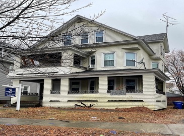 24-26 Sachem St, Springfield, Massachusetts, 7 Bedrooms Bedrooms, 16 Rooms Rooms,3 BathroomsBathrooms,Residential Income,For Sale,Sachem St,73309612