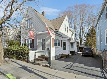 125 Buttonwood St, Boston, Massachusetts, 4 Bedrooms Bedrooms, 12 Rooms Rooms,3 BathroomsBathrooms,Residential Income,For Sale,Buttonwood St,73330268