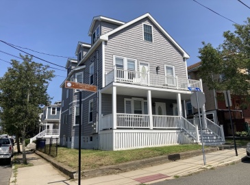 51-53 Curtis Ave, Somerville, Massachusetts, 6 Bedrooms Bedrooms, 12 Rooms Rooms,4 BathroomsBathrooms,Residential Income,For Sale,Curtis Ave,73329951