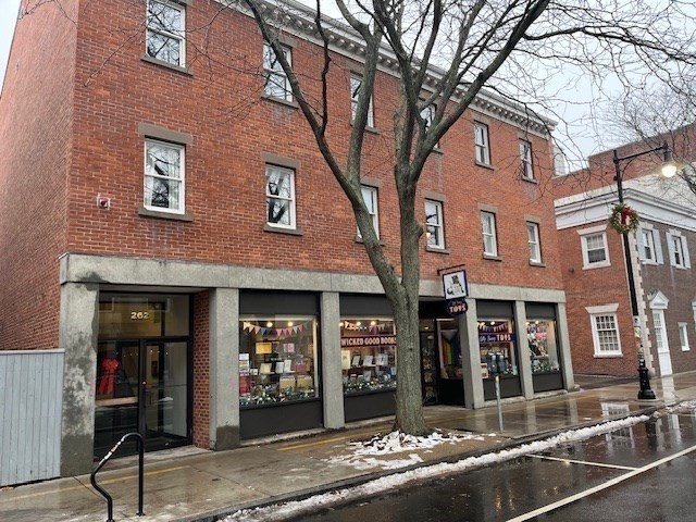 262 Essex St, Salem, Massachusetts, ,Commercial Lease,For Rent,Essex St,73330826