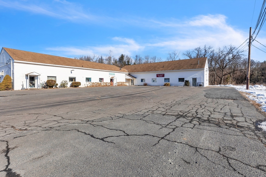 96 Mainline Drive, Westfield, Massachusetts, ,Commercial Lease,For Rent,Mainline Drive,73331074