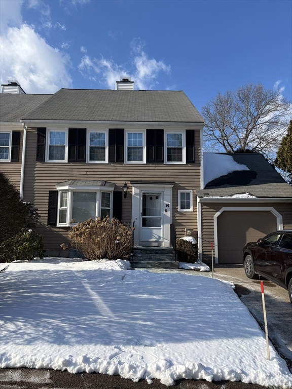 74 Fairway Circle, Natick, Massachusetts, 3 Bedrooms Bedrooms, 6 Rooms Rooms,2.5 BathroomsBathrooms,Residential Lease,For Rent,Fairway Circle,73331488