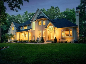 4 Jacobs Lane, Southborough, Massachusetts, 4 Bedrooms Bedrooms, 15 Rooms Rooms,4.5 BathroomsBathrooms,Residential,For Sale,Jacobs Lane,73255947