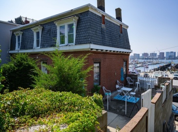 210 Marginal, Boston, Massachusetts, 6 Bedrooms Bedrooms, 12 Rooms Rooms,3 BathroomsBathrooms,Residential Income,For Sale,Marginal,73283468