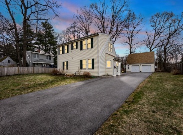 12 Vernon Rd., Natick, Massachusetts, 4 Bedrooms Bedrooms, 8 Rooms Rooms,2 BathroomsBathrooms,Residential,For Sale,Vernon Rd.,73284900