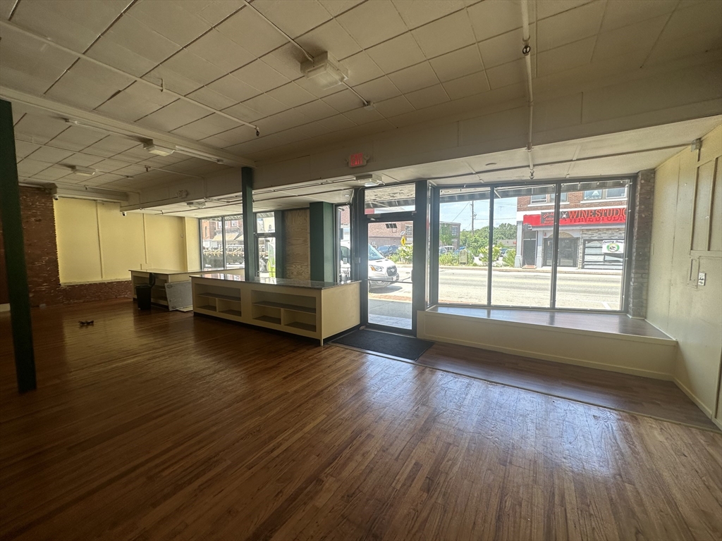 168-180 Main St, Webster, Massachusetts, ,Commercial Lease,For Rent,Main St,73334430