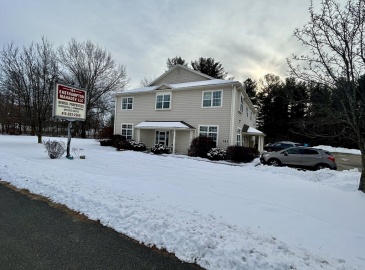 181 Northampton St, Easthampton, Massachusetts, ,Commercial Lease,For Rent,Northampton St,73334968