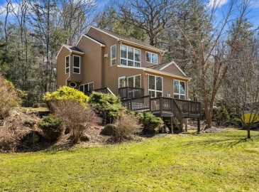 113 Norwich Lk, Huntington, Massachusetts, 2 Bedrooms Bedrooms, 4 Rooms Rooms,3 BathroomsBathrooms,Residential,For Sale,Norwich Lk,73197741