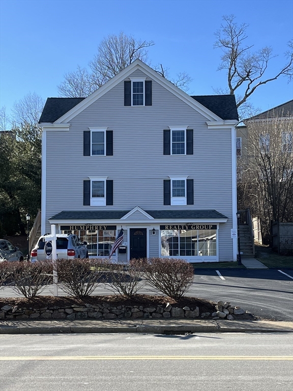 11 Center St, Easton, Massachusetts, ,Commercial Lease,For Rent,Center St,73335186