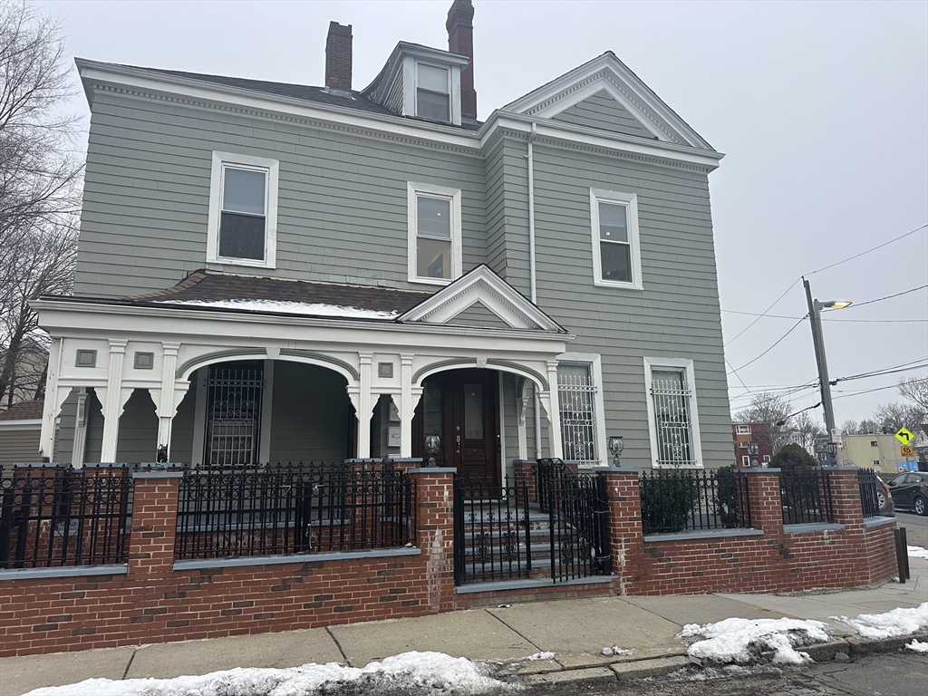 30 West Cottage St, Boston, Massachusetts, 4 Bedrooms Bedrooms, 8 Rooms Rooms,1 BathroomBathrooms,Residential Lease,For Rent,West Cottage St,73335596