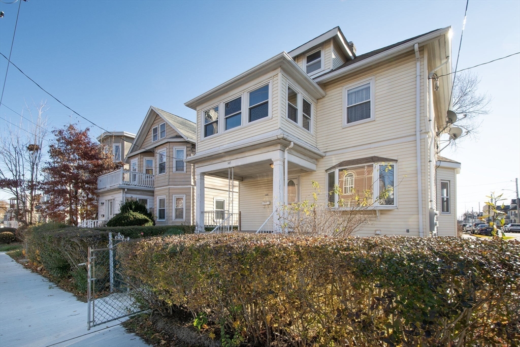 145 Billings Rd, Quincy, Massachusetts, 2 Bedrooms Bedrooms, 7 Rooms Rooms,2 BathroomsBathrooms,Residential Income,For Sale,Billings Rd,73317646