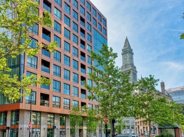 110 Broad Street, Boston, Massachusetts, 3 Bedrooms Bedrooms, 6 Rooms Rooms,3.5 BathroomsBathrooms,Residential Lease,For Rent,Broad Street,73336394