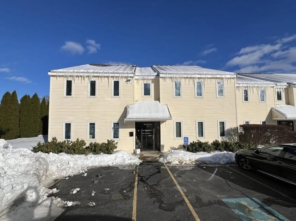 4 Courthouse Ln, Chelmsford, Massachusetts, ,Commercial Sale,For Sale,Courthouse Ln,73337105