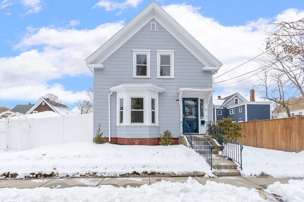 23 Reynolds Avenue, Natick, Massachusetts, 3 Bedrooms Bedrooms, 6 Rooms Rooms,1 BathroomBathrooms,Residential,For Sale,Reynolds Avenue,73337238