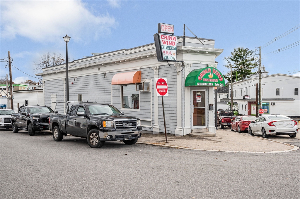 31 Massabesic St, Manchester, New Hampshire, ,Commercial Sale,For Sale,Massabesic St,73337409