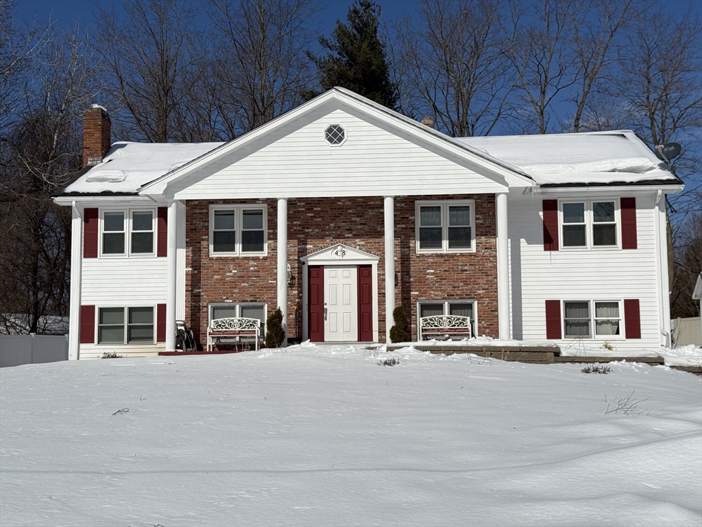 48 Rosewood Drive, Leominster, Massachusetts, 4 Bedrooms Bedrooms, 8 Rooms Rooms,2.5 BathroomsBathrooms,Residential,For Sale,Rosewood Drive,73337549