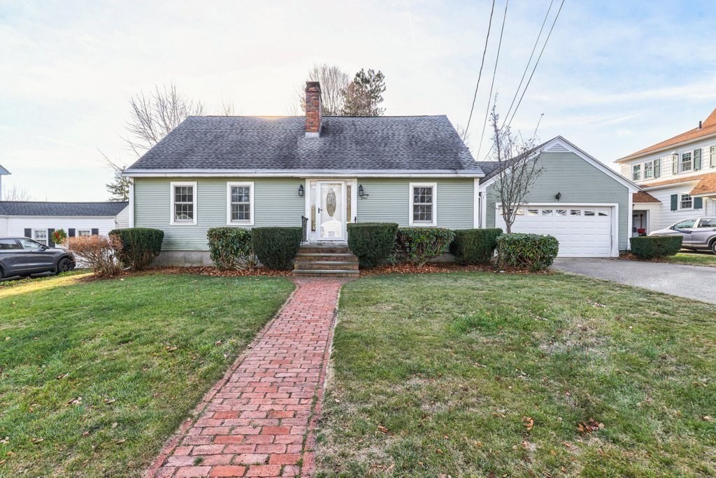 24 St. James Road, Shrewsbury, Massachusetts, 3 Bedrooms Bedrooms, 6 Rooms Rooms,2 BathroomsBathrooms,Residential,For Sale,St. James Road,73337629