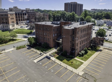 222 Carew St, Springfield, Massachusetts, ,Commercial Lease,For Rent,Carew St,73338151