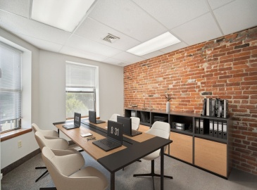 222 Carew St, Springfield, Massachusetts, ,Commercial Lease,For Rent,Carew St,73338161