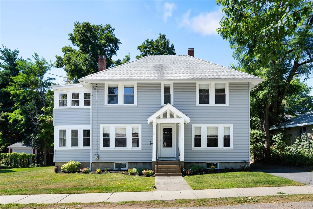 20 Marion Rd, Watertown, Massachusetts, 4 Bedrooms Bedrooms, 9 Rooms Rooms,2 BathroomsBathrooms,Residential,For Sale,Marion Rd,73284772