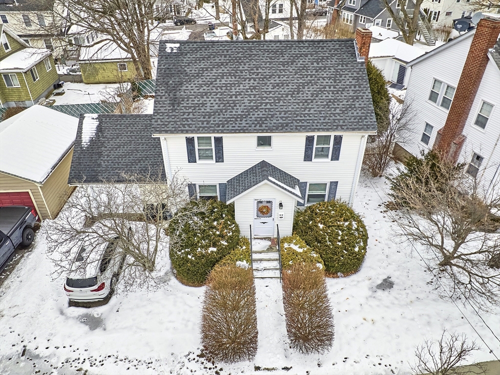 53 Wallace Rd, Quincy, Massachusetts, 3 Bedrooms Bedrooms, 7 Rooms Rooms,3 BathroomsBathrooms,Residential,For Sale,Wallace Rd,73338483