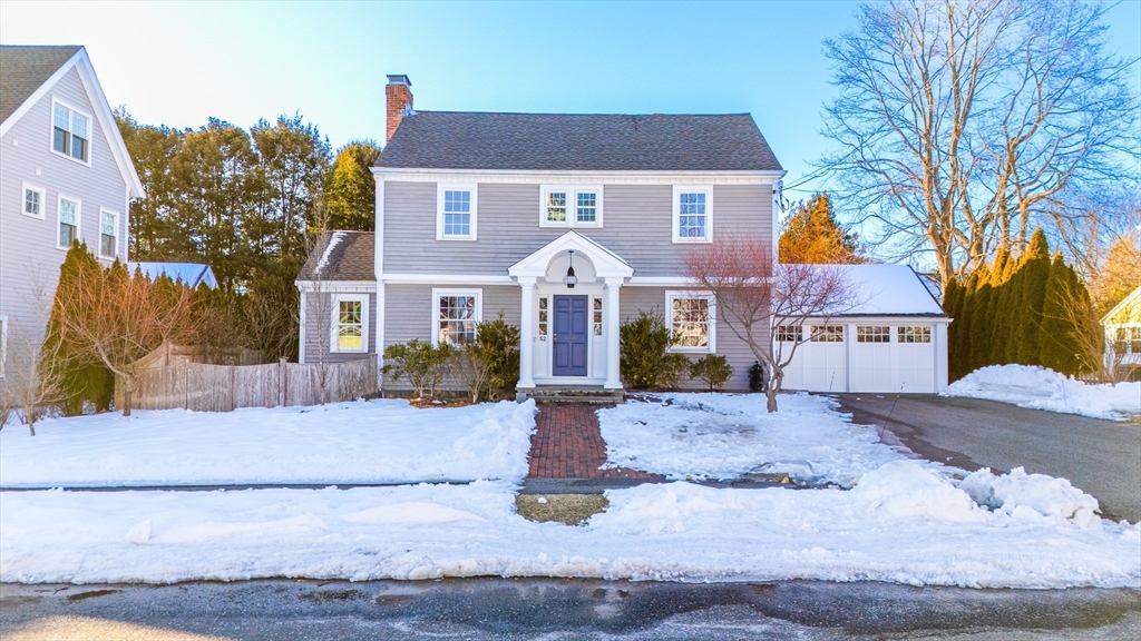 52 Whittier Rd., Needham, Massachusetts, 4 Bedrooms Bedrooms, 11 Rooms Rooms,3.5 BathroomsBathrooms,Residential,For Sale,Whittier Rd.,73338705