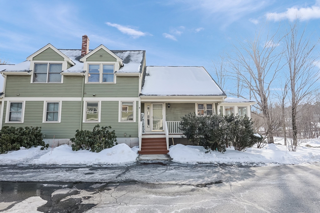 14 Fieldstone St, Upton, Massachusetts, 2 Bedrooms Bedrooms, 6 Rooms Rooms,2.5 BathroomsBathrooms,Residential,For Sale,Fieldstone St,73338652