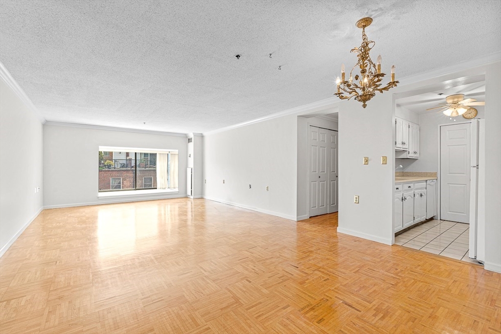 357 Commercial St, Boston, Massachusetts, 2 Bedrooms Bedrooms, 4 Rooms Rooms,2 BathroomsBathrooms,Residential,For Sale,Commercial St,73234257