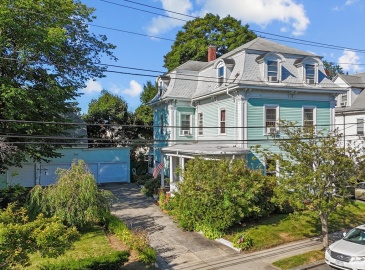45 Breed Street, Lynn, Massachusetts, 10 Bedrooms Bedrooms, 15 Rooms Rooms,3.5 BathroomsBathrooms,Residential Income,For Sale,Breed Street,73285414