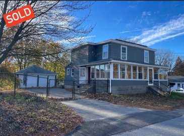 31 Pleasantview Ave, Fitchburg, Massachusetts, 4 Bedrooms Bedrooms, 7 Rooms Rooms,2 BathroomsBathrooms,Residential,For Sale,Pleasantview Ave,73286984
