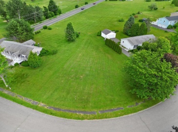 0 Faucett Ln, Pittsfield, Massachusetts, ,Land,For Sale,Faucett Ln,73322611