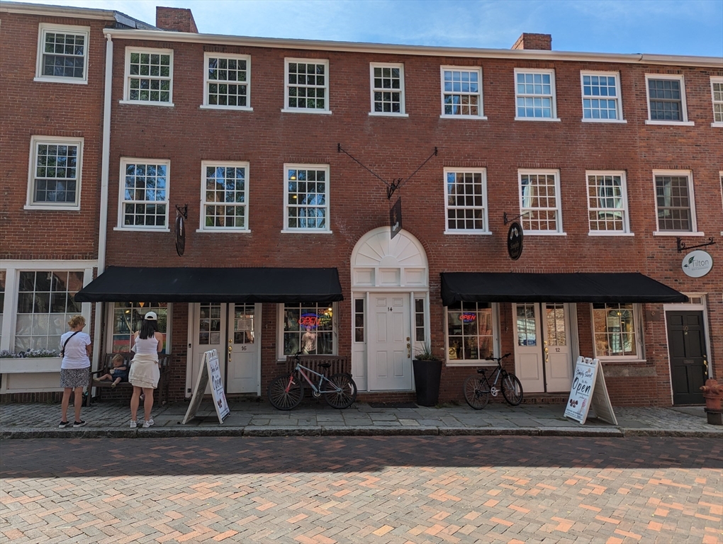 14 Inn St, Left Side, 2nd & 3rd Floor, Newburyport, Massachusetts, ,Commercial Lease,For Rent,Left Side, 2nd & 3rd Floor,73342398