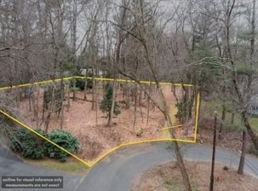 5 Dennis Rd, Longmeadow, Massachusetts, ,Land,For Sale,Dennis Rd,73342593