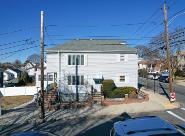 60 Essex St, Revere, Massachusetts, 5 Bedrooms Bedrooms, 12 Rooms Rooms,2.5 BathroomsBathrooms,Residential Income,For Sale,Essex St,73342852