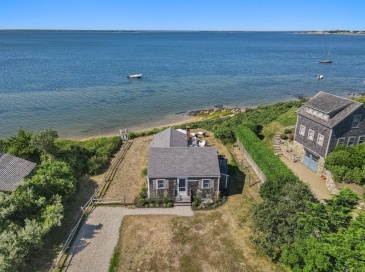 37 Quaise Rd, Nantucket, Massachusetts, 2 Bedrooms Bedrooms, 3 Rooms Rooms,1 BathroomBathrooms,Residential Lease,For Rent,Quaise Rd,73342868 37 Quaise Rd, Nantucket, Massachusetts, 2 Bedrooms Bedrooms, 3 Rooms Rooms,1 BathroomBathrooms,Residential Lease,For Rent,Quaise Rd,73342868