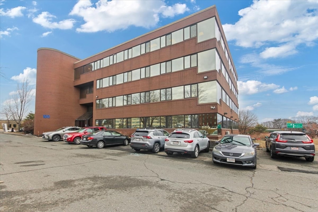 100 Corporate Pl, Peabody, Massachusetts, ,Commercial Lease,For Rent,Corporate Pl,73343027