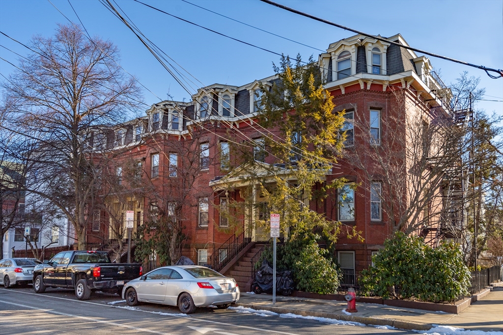 54-82 Mount Vernon Street, Somerville, Massachusetts, 23 Bedrooms Bedrooms, 23 Rooms Rooms,23 BathroomsBathrooms,Residential Income,For Sale,Mount Vernon Street,73343255