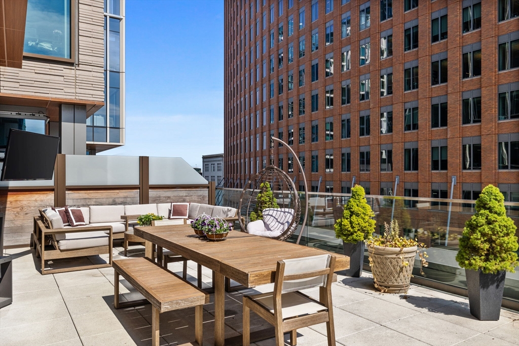 135 Seaport Blvd, Boston, Massachusetts, 1 Bedroom Bedrooms, 3 Rooms Rooms,1 BathroomBathrooms,Residential Lease,For Rent,Seaport Blvd,73343291