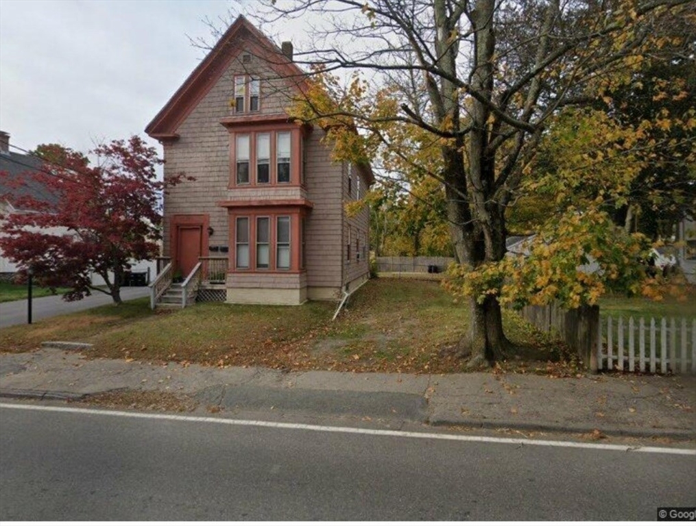 523 Summer Street, Brockton, Massachusetts, 3 Bedrooms Bedrooms, 6 Rooms Rooms,1 BathroomBathrooms,Residential Lease,For Rent,Summer Street,73344946