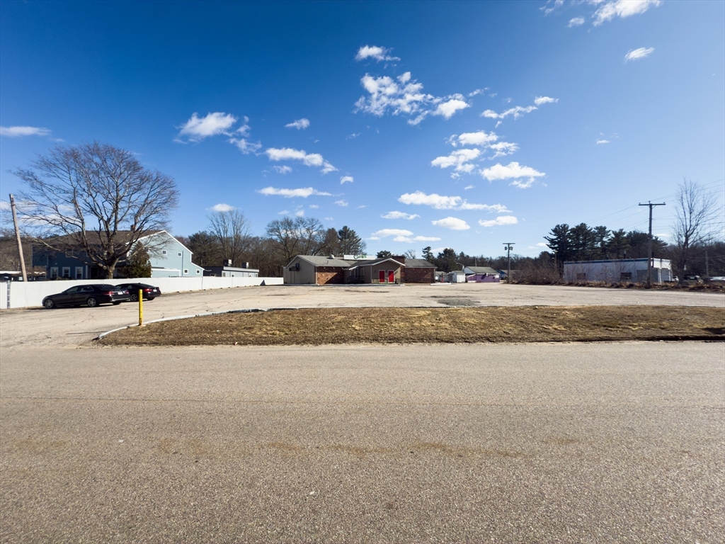 50 Pleasant Street, Norton, Massachusetts, ,Commercial Lease,For Rent,Pleasant Street,73345277