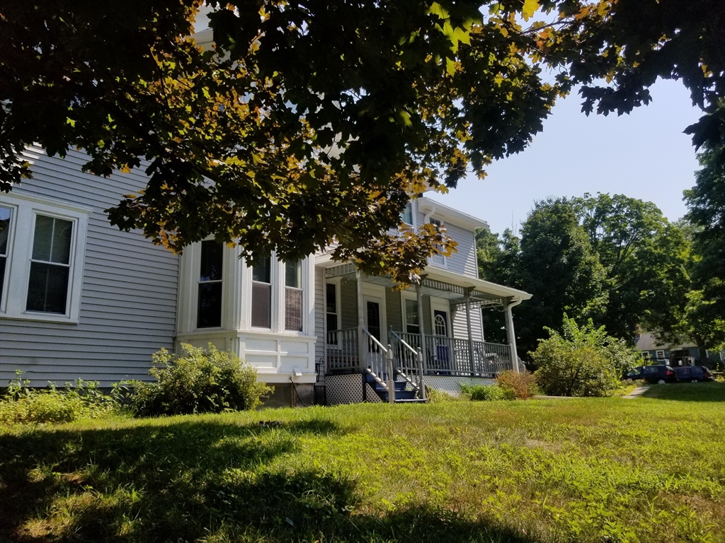 47 Washington Street, Ayer, Massachusetts, 2 Bedrooms Bedrooms, 5 Rooms Rooms,1 BathroomBathrooms,Residential Lease,For Rent,Washington Street,73345606