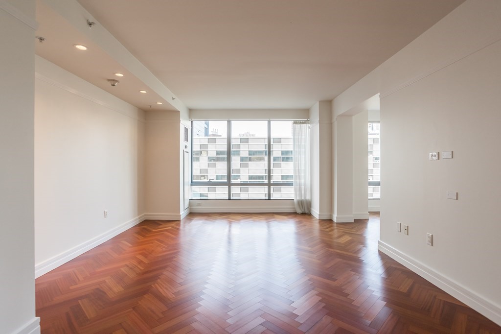 1 Avery Street, Boston, Massachusetts, 2 Bedrooms Bedrooms, 5 Rooms Rooms,2.5 BathroomsBathrooms,Residential Lease,For Rent,Avery Street,73345727