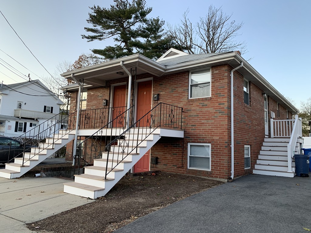 273 Charles Street, Waltham, Massachusetts, 1 Bedroom Bedrooms, 3 Rooms Rooms,1 BathroomBathrooms,Residential Lease,For Rent,Charles Street,73345810